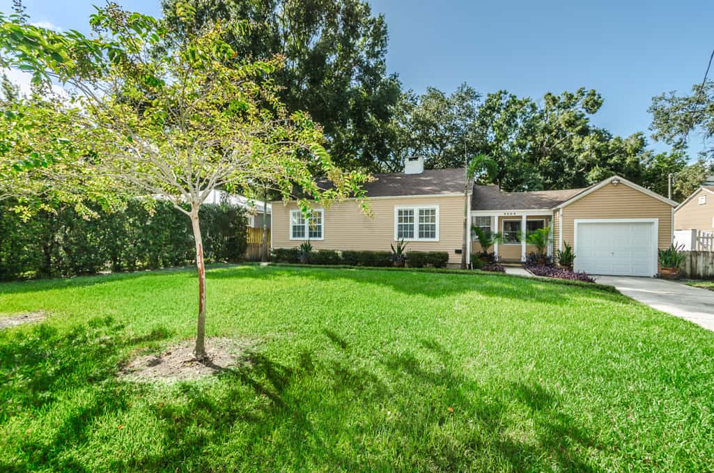Home exterior in South Tampa