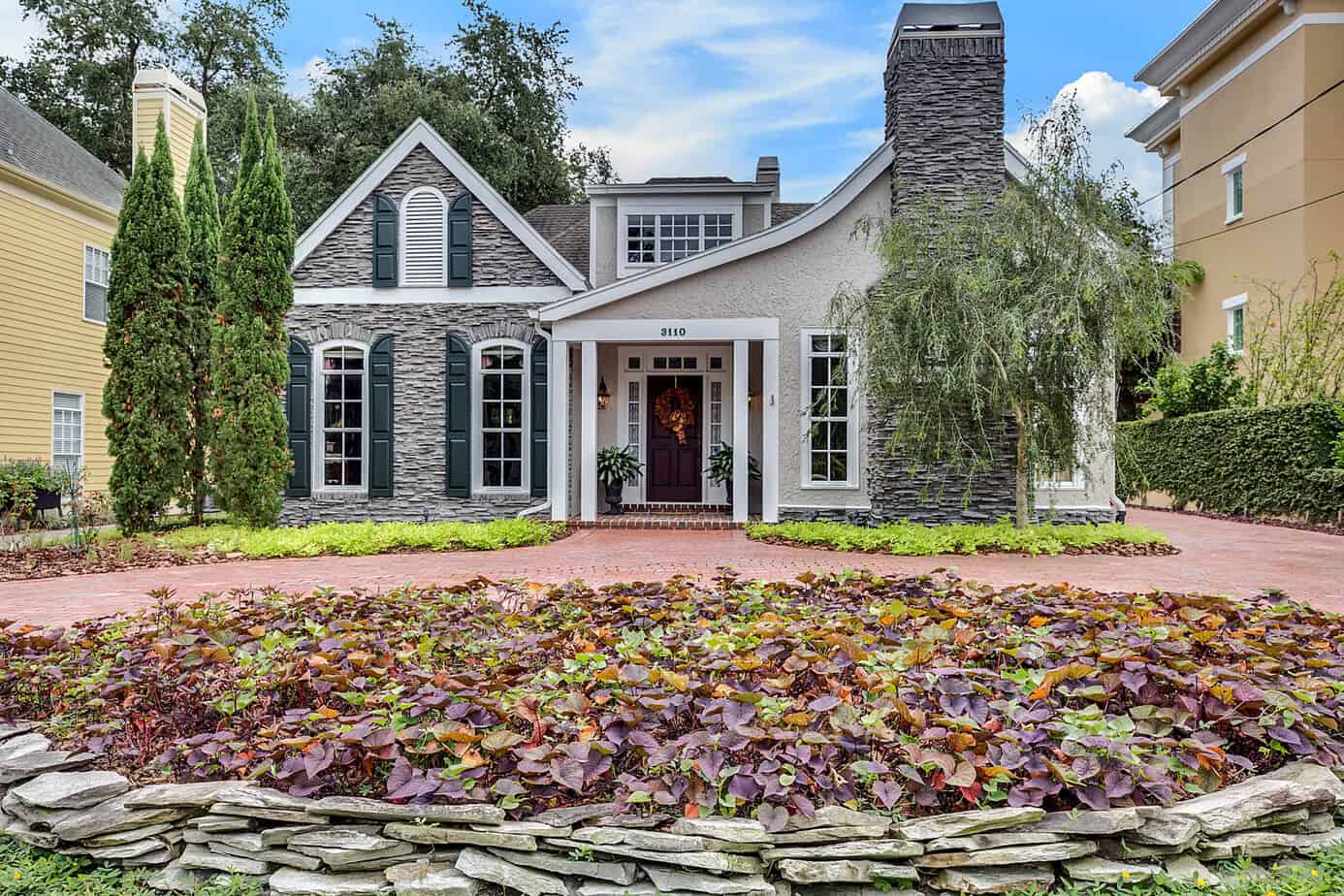 Home on West Fair Oaks Avenue, one of the 33611 homes for sale